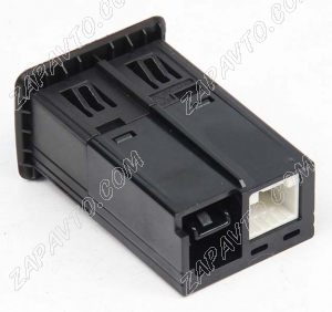 Розетка USB Веста NG, Искра, Renault Duster 1 порт 8450044205 СОАТЭ